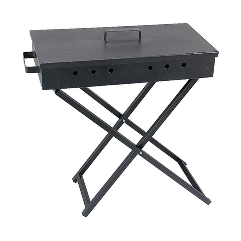 Zakryty grill w kształcie X.